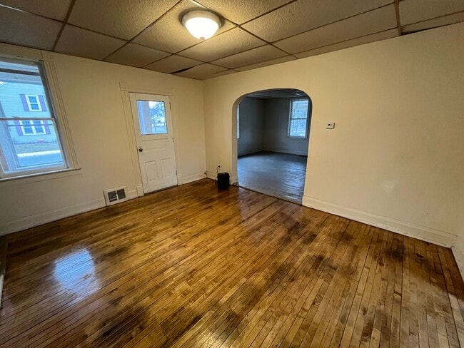 Building Photo - 3 Bed 1 Bath Single Family Home in Wausau