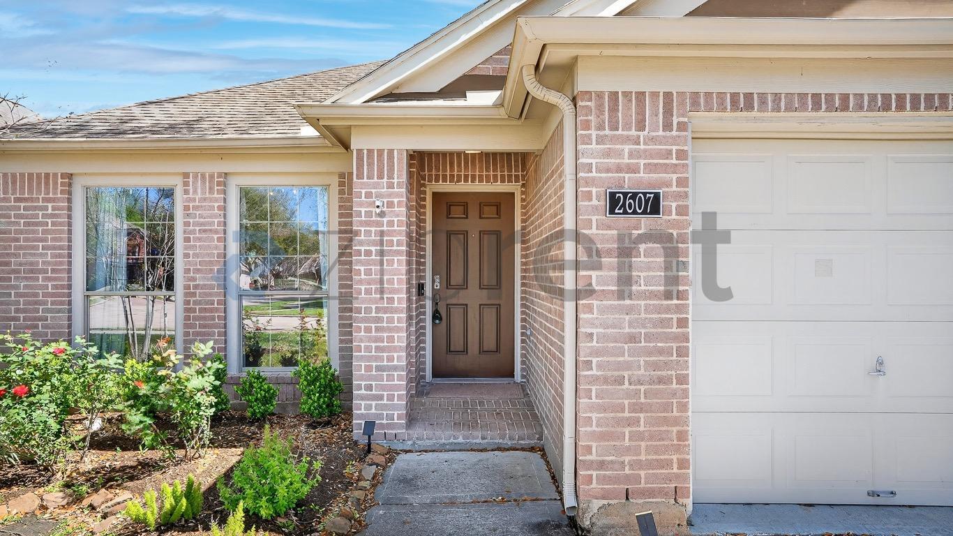 Building Photo - 2607 Diamond River Dr