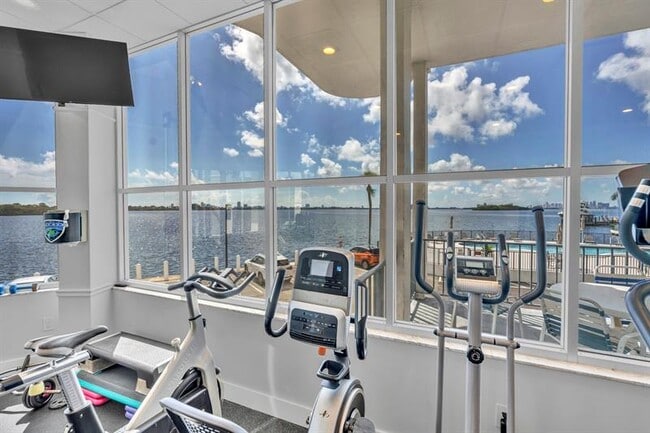 Building Photo - 11930 N Bayshore Dr