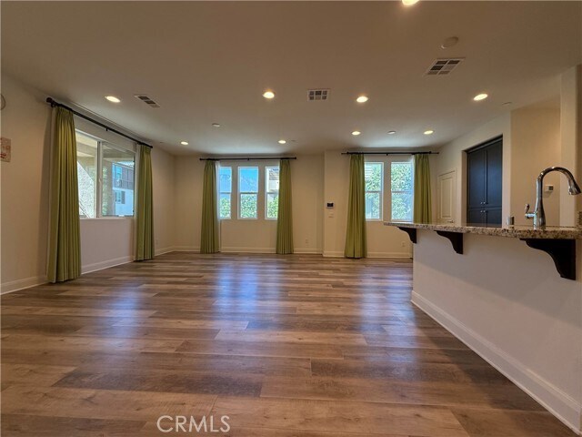 Building Photo - 7362 Luminaire Pl