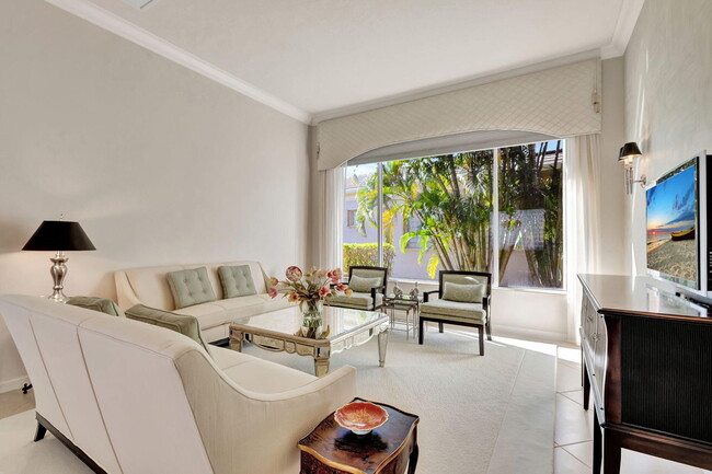 Building Photo - 227 Porto Vecchio Way