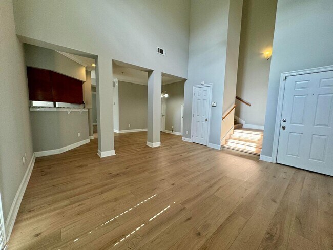 Building Photo - 3218 Veterans Memorial Pkwy