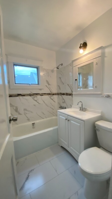 Building Photo - 43 Andrews Ave