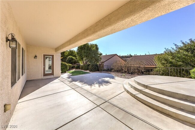 Building Photo - 2219 Bannerwood St