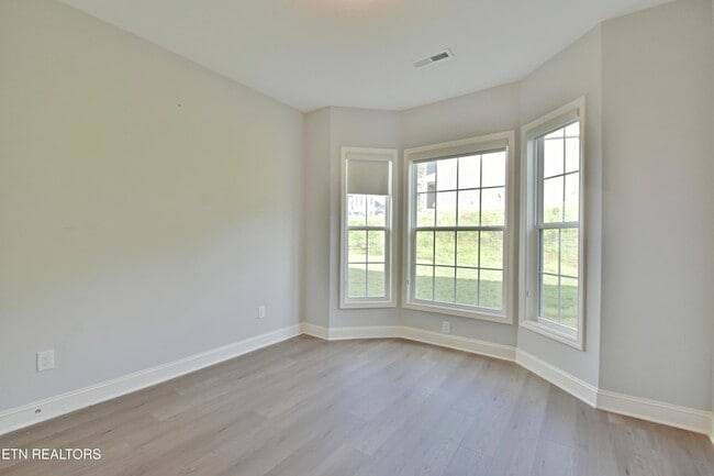 Building Photo - 9634 Snowy Clf Ln