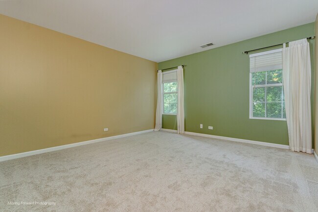 Building Photo - 2417 Stoughton Cir