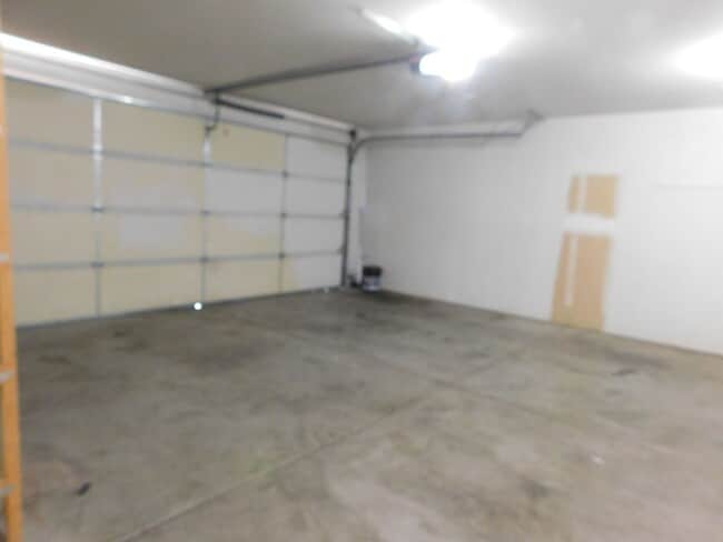 Building Photo - Spacious Home in Fruitvale