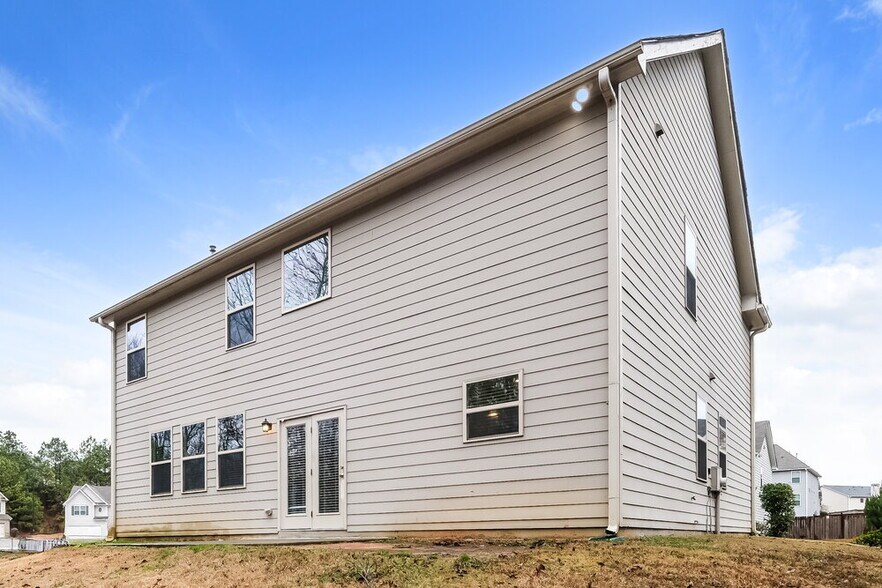 Building Photo - 345 Lenore Ct