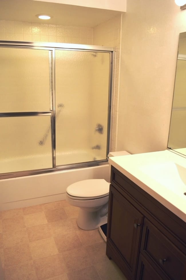 Building Photo - Spacious and Conveniently Located with Private Patio and Parking