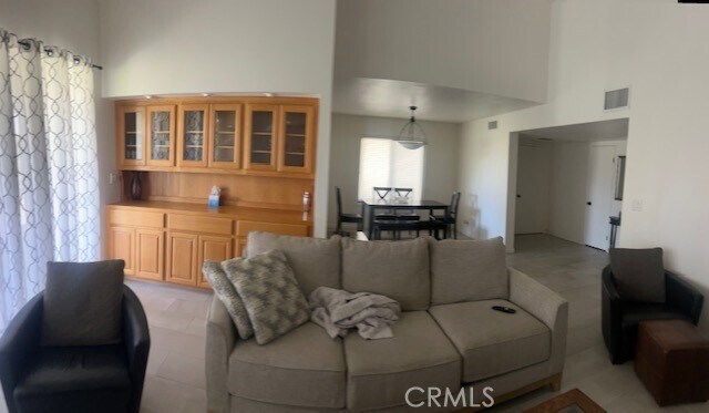 Building Photo - 8 Padron Way