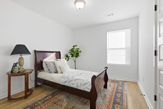 Building Photo - 207 Eagle Edge Dr