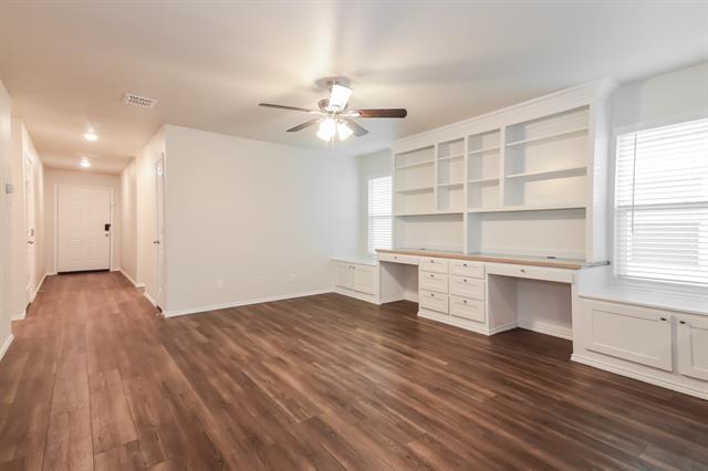 Building Photo - 5213 Longshadow Dr