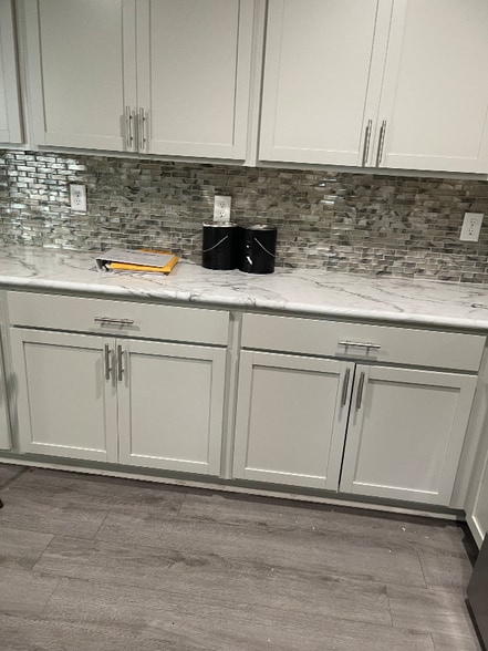 Building Photo - 64 High Orchard Rd