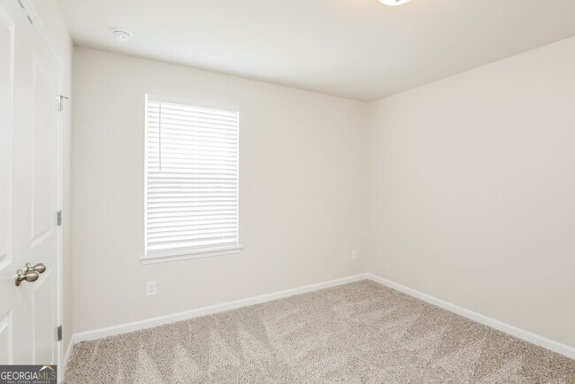 Building Photo - 137 Longleaf St