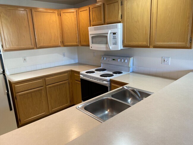 Building Photo - Nice Three Bedroom in Sedro Woolley