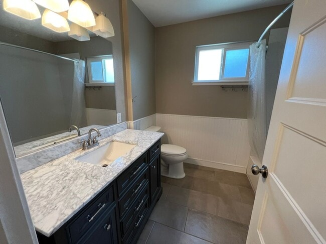 Building Photo - 3-bedroom single story in Turlock!