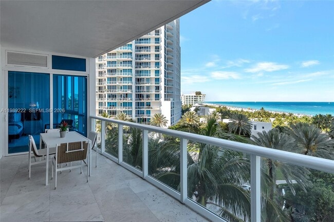 Building Photo - 100 South Pointe Dr