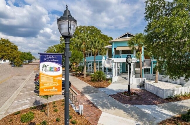 Building Photo - 455 Alt 19