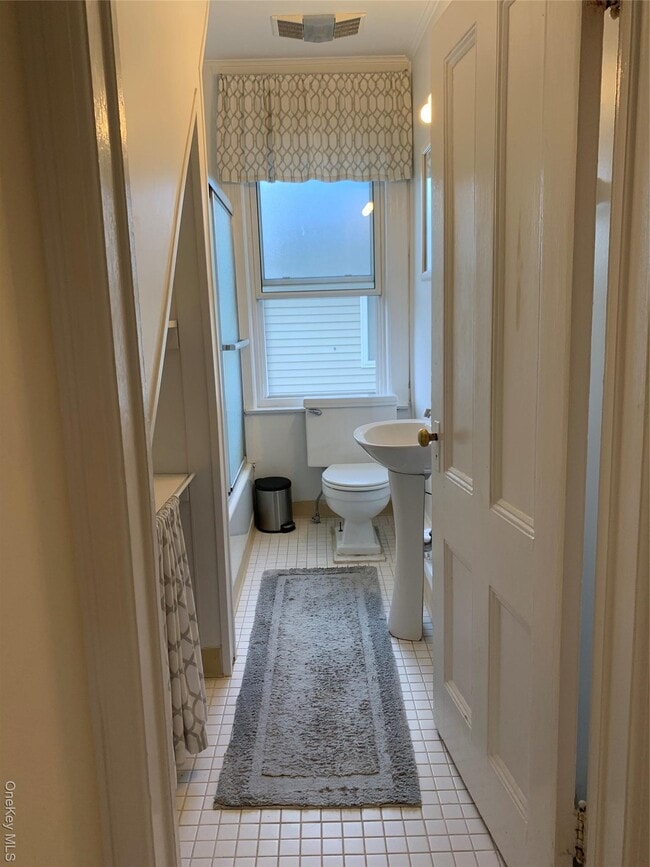 Building Photo - 33 Irma Ave