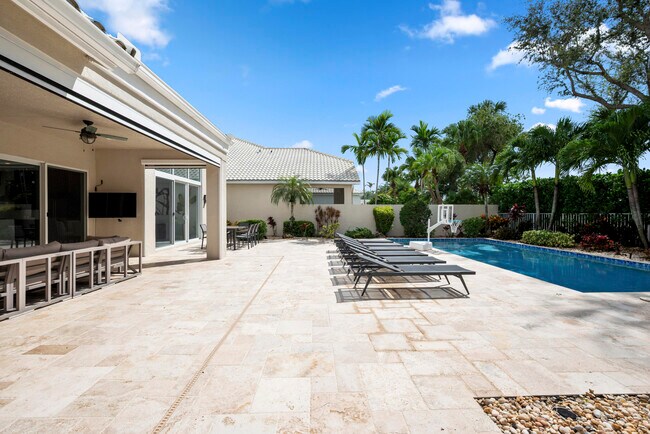 Building Photo - 17371 Bridleway Trail