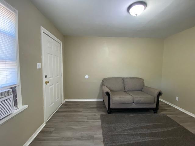 Building Photo - 521 MONTAGUE #7