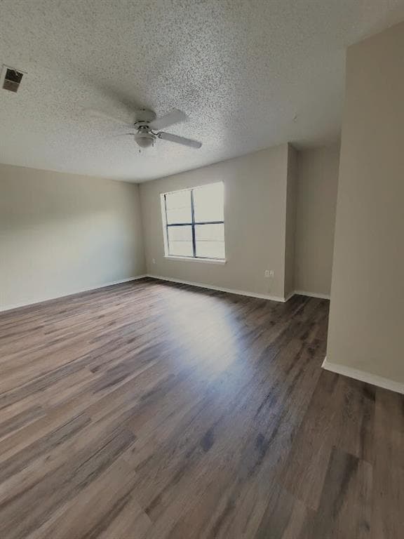 Building Photo - 719 N Beverly Ln