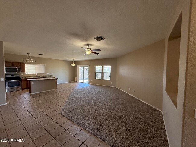 Building Photo - 3892 S Moccasin Trail