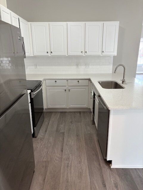 Building Photo - 140 Oak Towne Dr