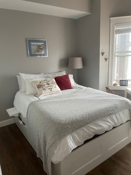 3rd bedroom - 201 Webster St