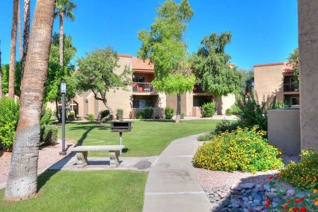 Building Photo - 8256 E Arabian Trail