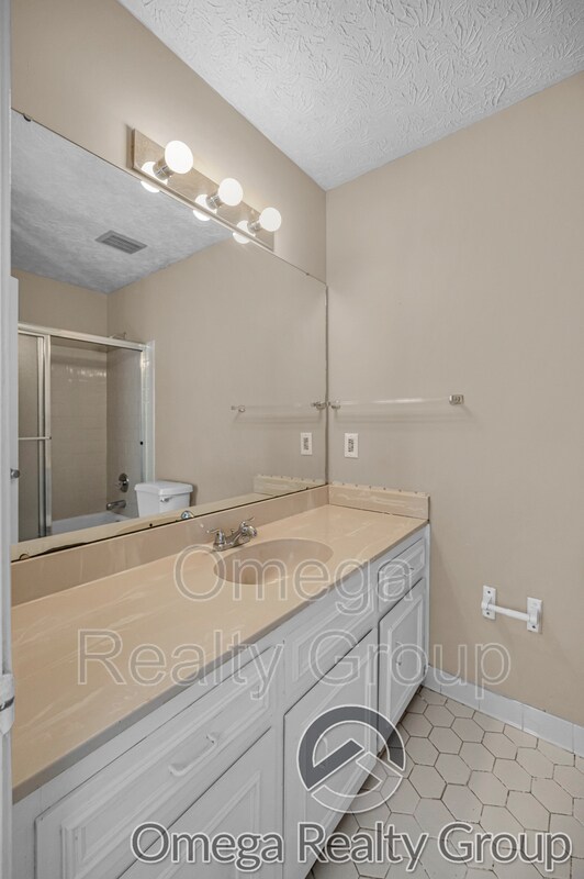 Building Photo - 1849 Young Farm Rd