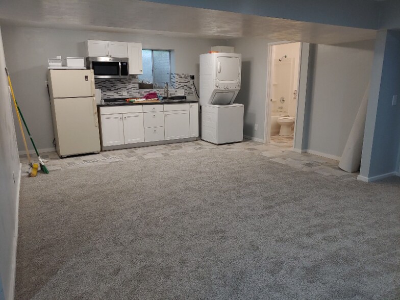 Building Photo - 333 E 300 N
