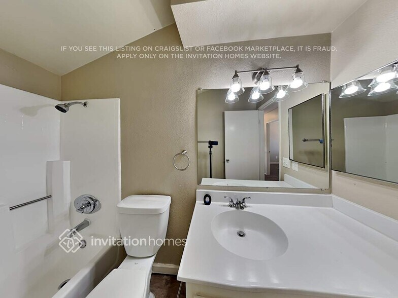 Building Photo - 7361 Lime Ave