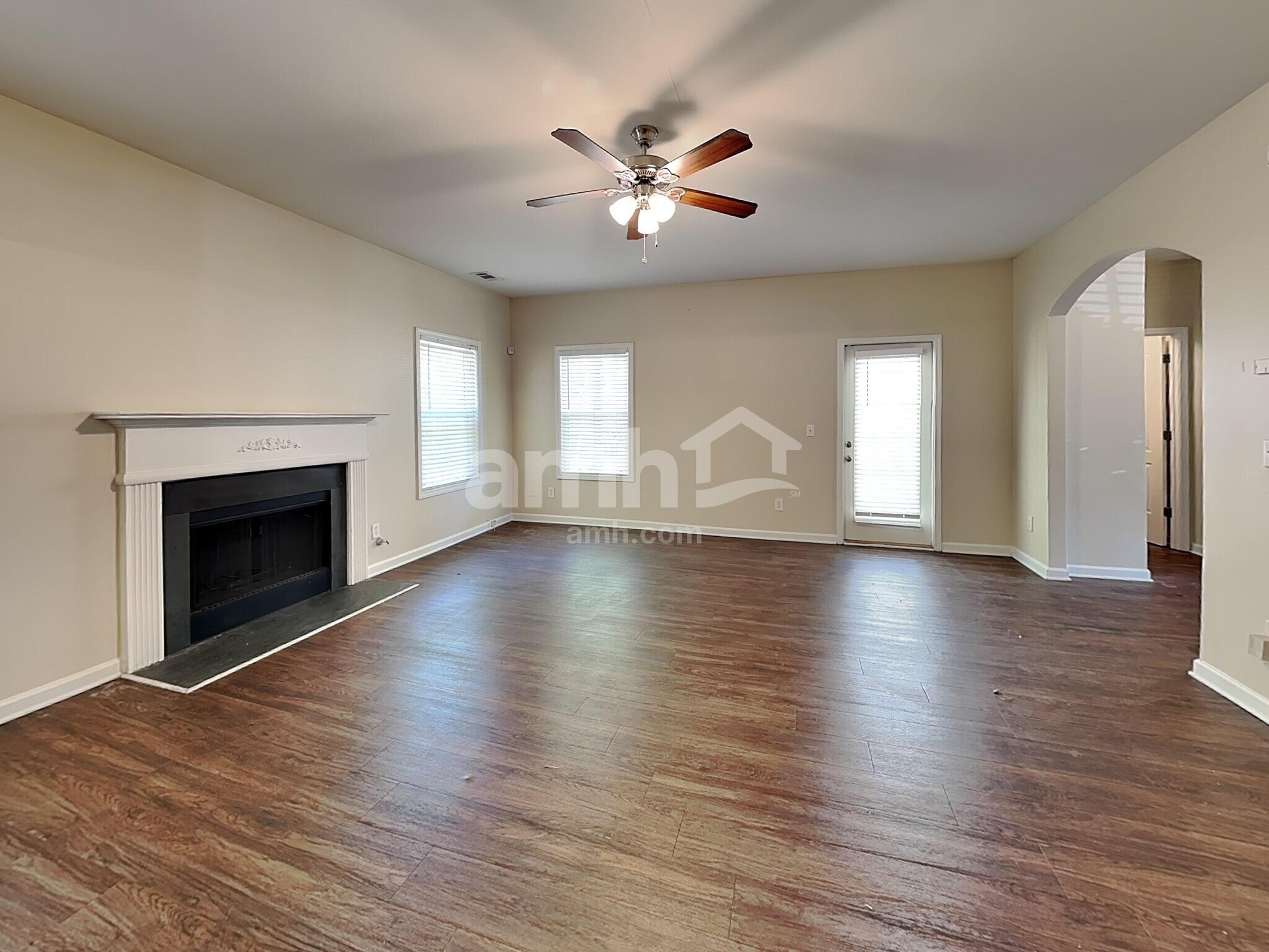 Building Photo - 5232 Lexmark Cir SW