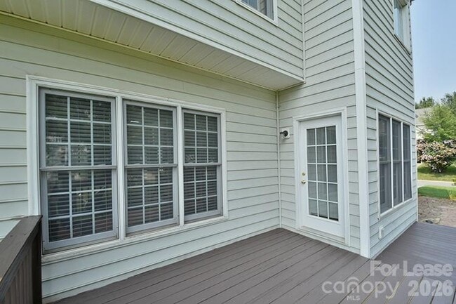 Building Photo - 10402 Friarsgate Rd