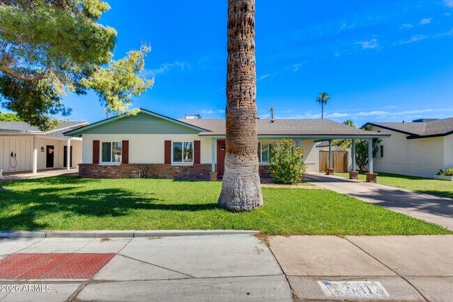 Building Photo - 3412 E Turney Ave