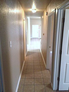 Building Photo - Spacious Duplex for Rent – Close to Clear ...