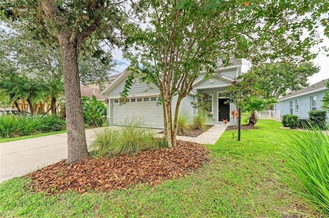 Building Photo - 15121 Searobbin Dr