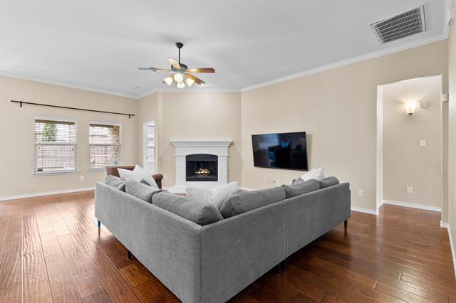 Building Photo - 1504 Pillar Bluff Way