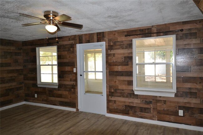 Building Photo - 11465 92nd St N