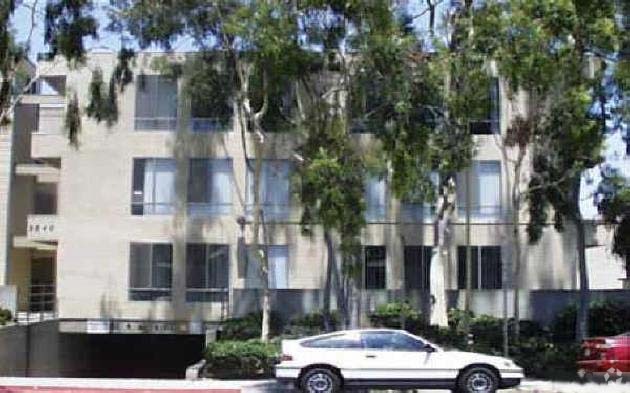 Alternate Building View - Campus Walk Condominiums