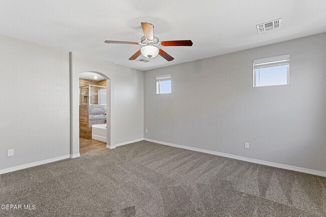 Building Photo - 229 Gonzalo Cir