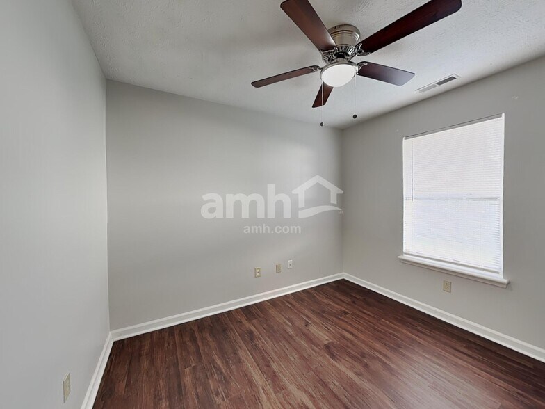 Building Photo - 1354 Millridge Dr