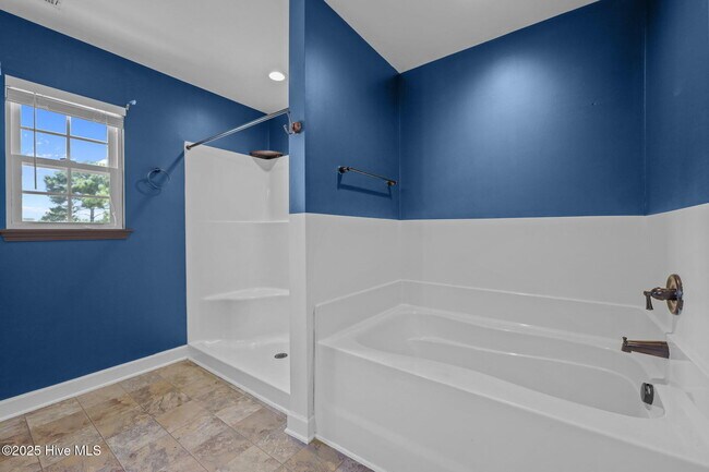 Building Photo - 508 Aberdineshire Ct