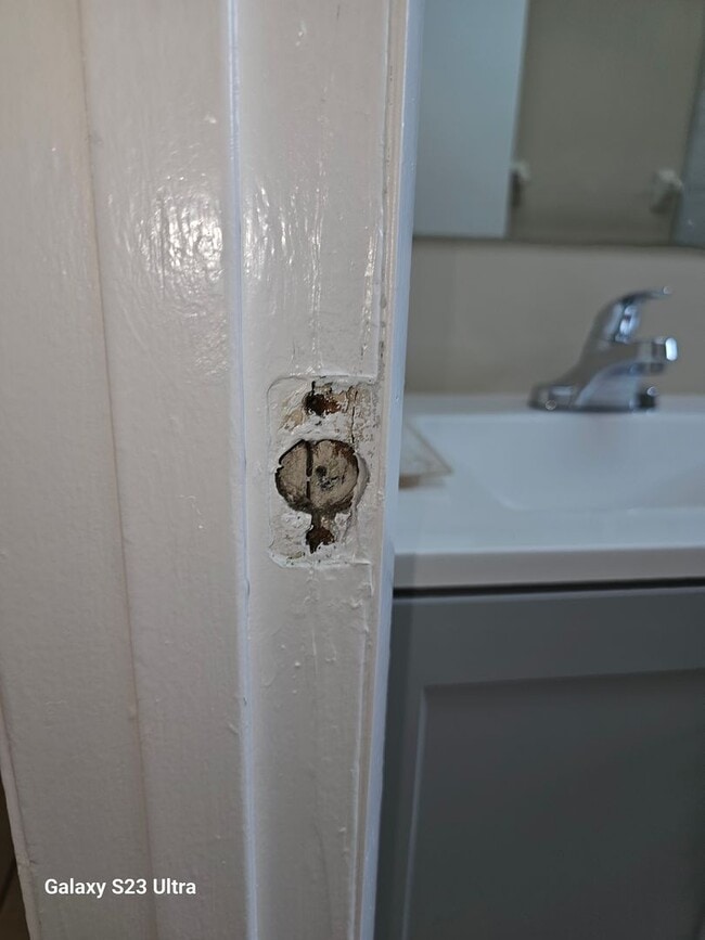 Building Photo - Welcome Home