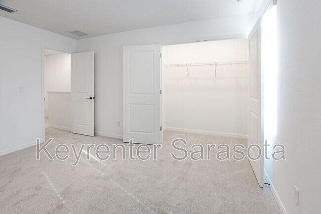 Building Photo - 16515 San Nicola Pl