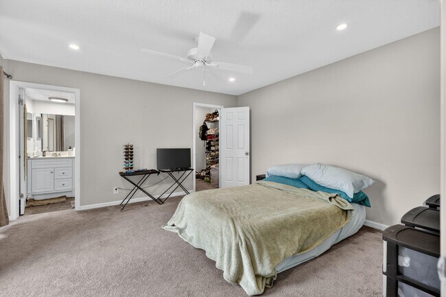 Building Photo - 110 N Delaware Blvd