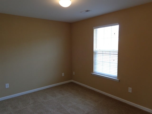 Building Photo - 102 Parkgate Ct