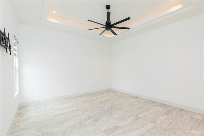 Building Photo - 36 N 24th St