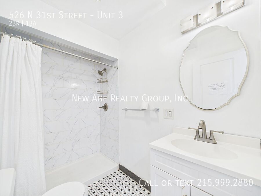 Building Photo - 526 N 31st St